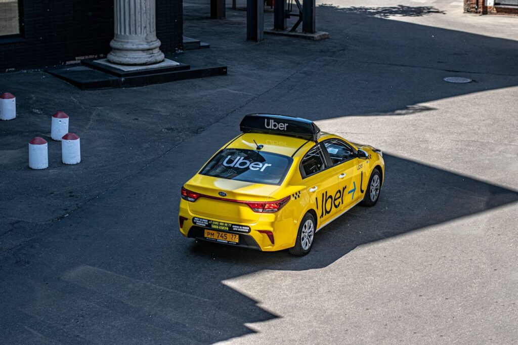 Jak se platí DPH z provizí Bolt a Uber (kompletní návod pro řidiče)
